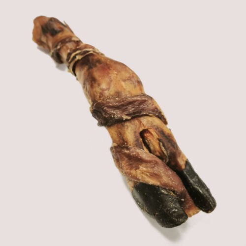 Lamb Feet Wrapped in Biltong Feeding Instructions: Feed as a treat or reward only. Pets should be supervised at all times while consuming this product. Ensure fresh drinking water is always available. Bone Treat Disclaimer: Always supervise your dog while chewing. Bones can splinter, posing choking or injury risks. Choose a size appropriate for your dog’s bite. Not recommended for puppies under 4 months, dogs with dental issues, or elderly dogs.