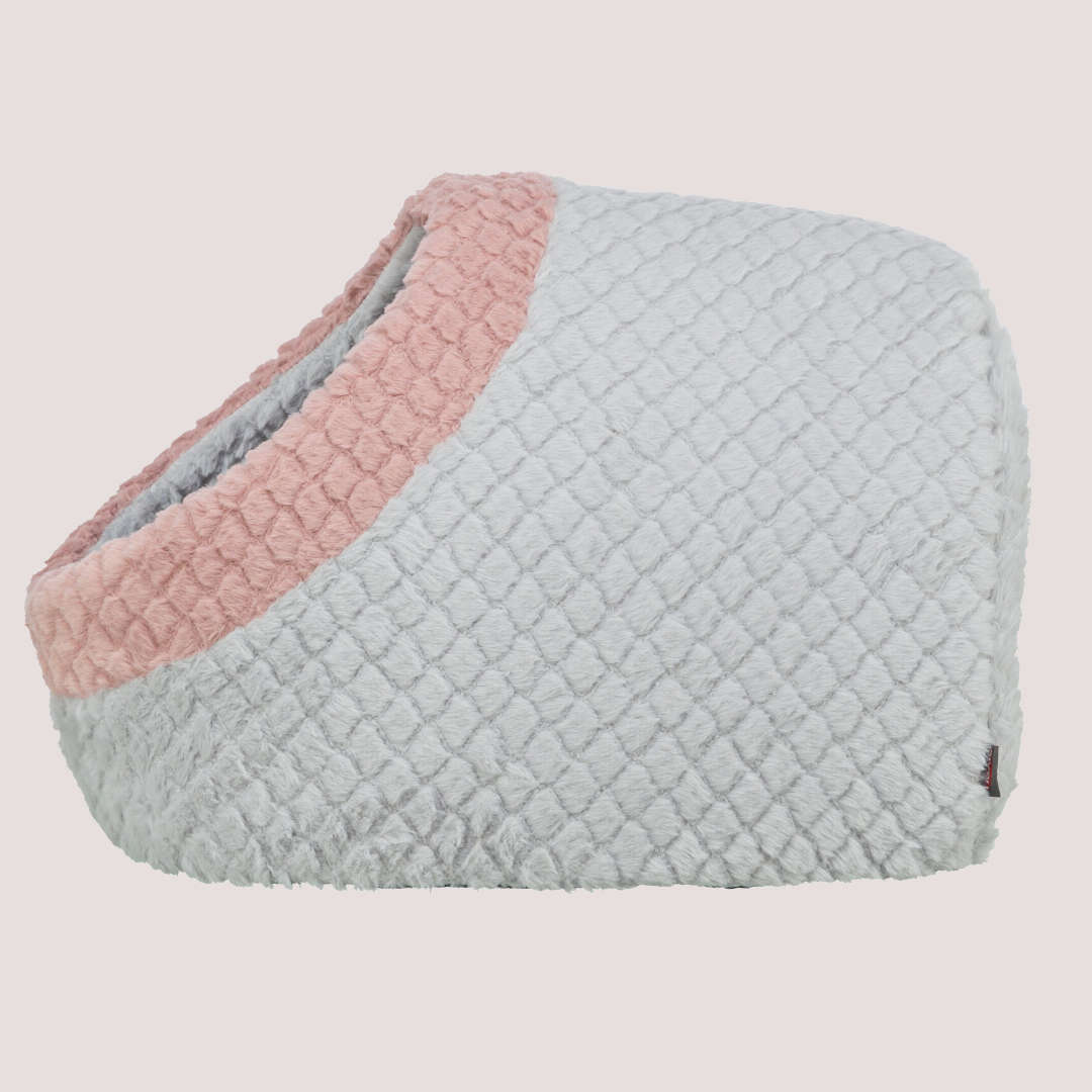 Trixie Cave Kaline Mio Grey